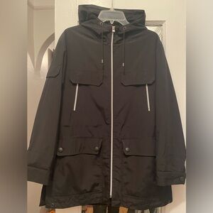 Men's Cyclone Jacket. Great Condition. Size M. With Double Lining & Hood